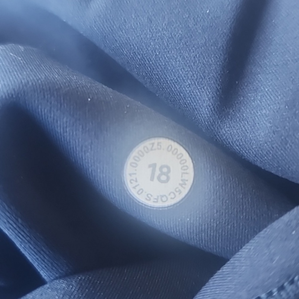 Lululemon invigorated hr tight 25” - Picture 4 of 5